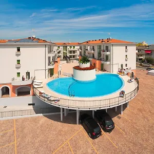 residence-galleria-gran-mado.hotelinveneto.com/