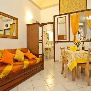 Appartamento In Celeste, Roma